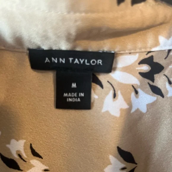 Ann Taylor Beige Floral Blouse - Picture 5 of 6